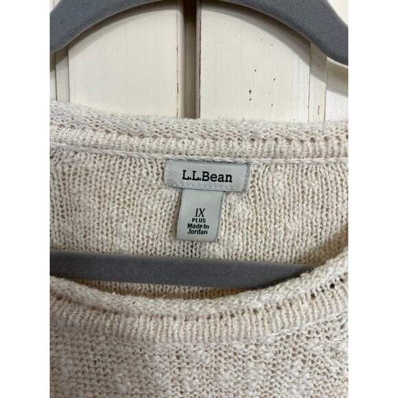 L.L.Bean size 1X cream colored pullover sweater - Picture 2 of 3